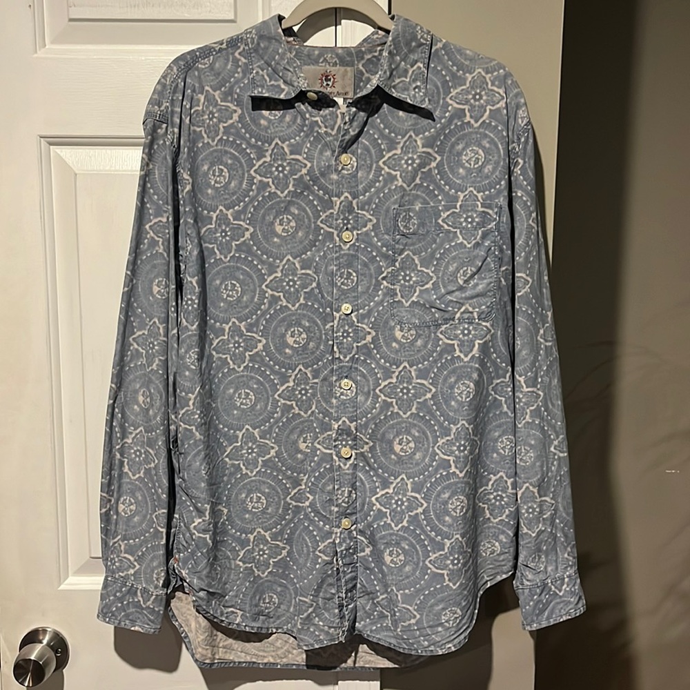 The Territory Ahead Men’s Silk Blend Button Down Shirt Blue and Beige Design